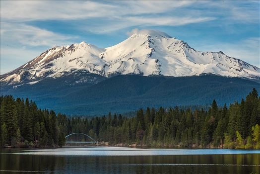 Preview of Mt Shasta from the Lake.